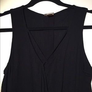 Sleeveless blouse